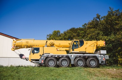 Автокран Liebherr 70 т, стрела 40 + 16 м гусек