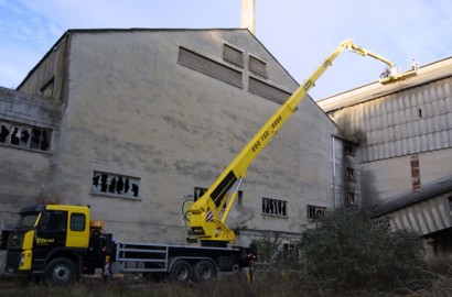 BRONTO SKYLIFT 52 МЕТРА